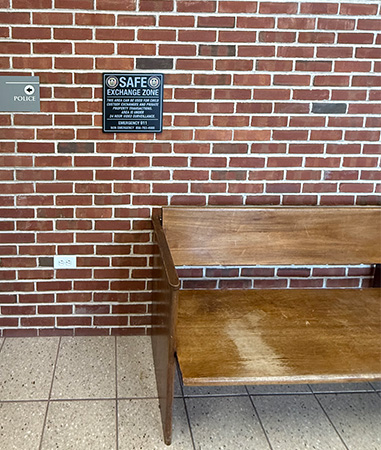 Indoor Safe Exchange Zone - Berlin Police